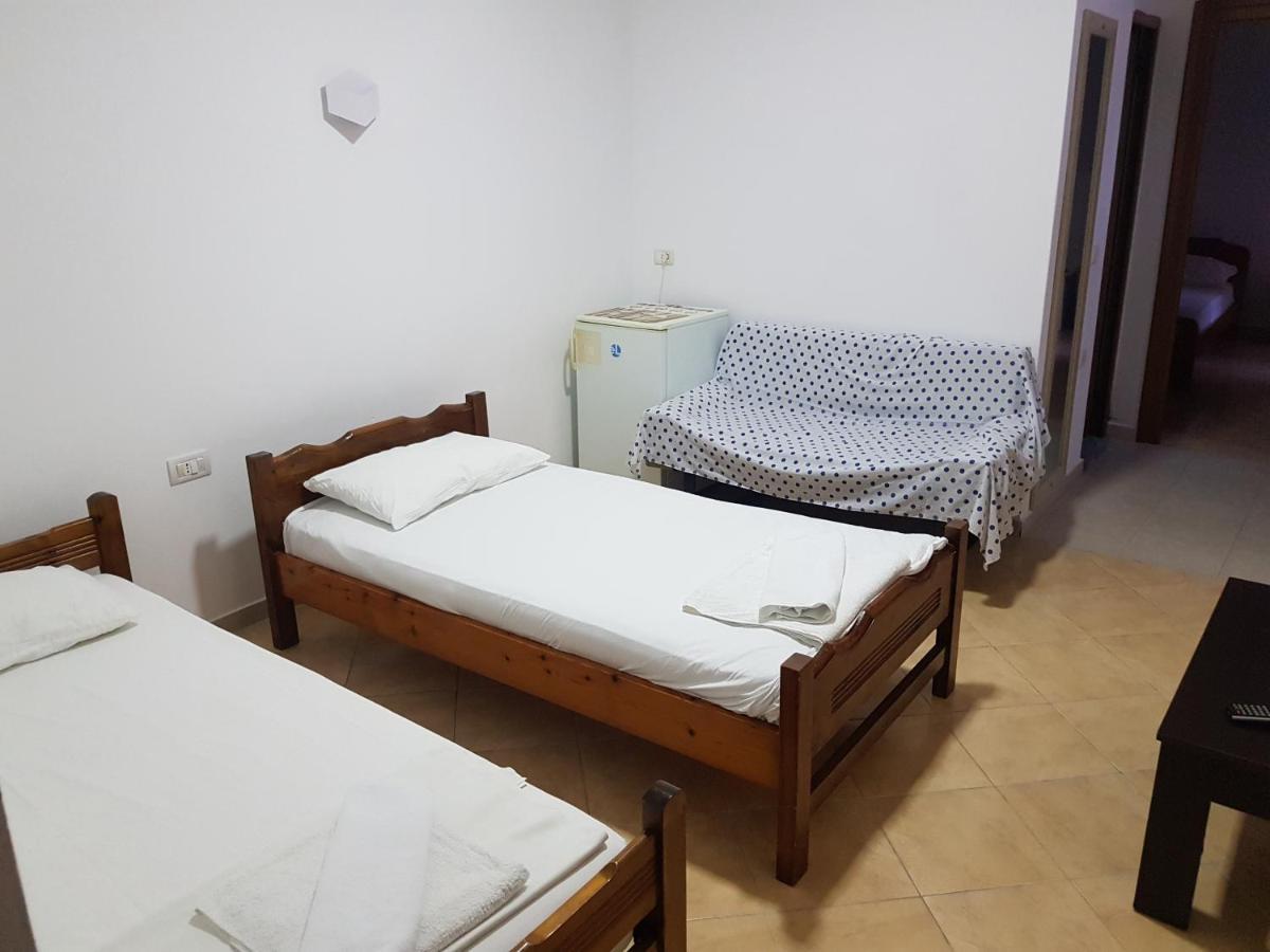 Hotel Solis Ksamil Extérieur photo