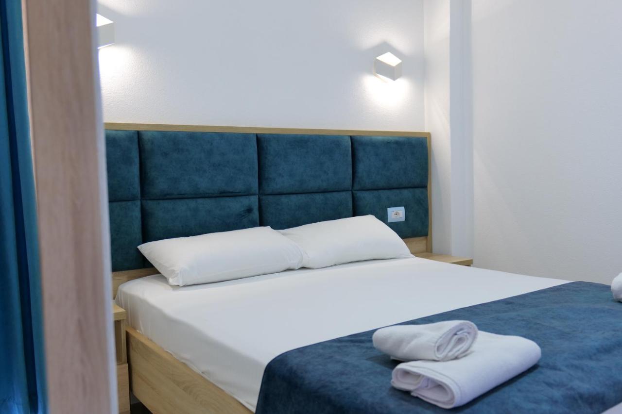 Hotel Solis Ksamil Extérieur photo