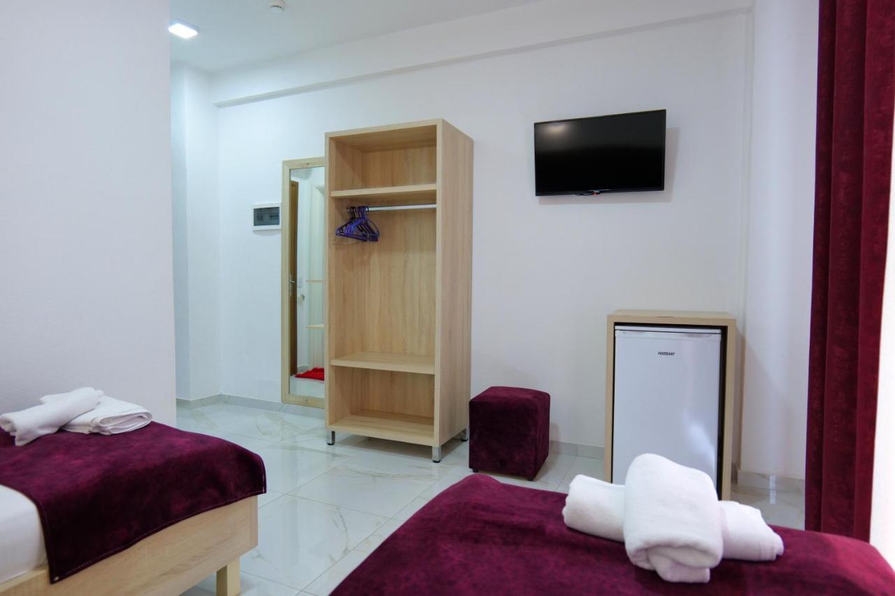 Hotel Solis Ksamil Extérieur photo