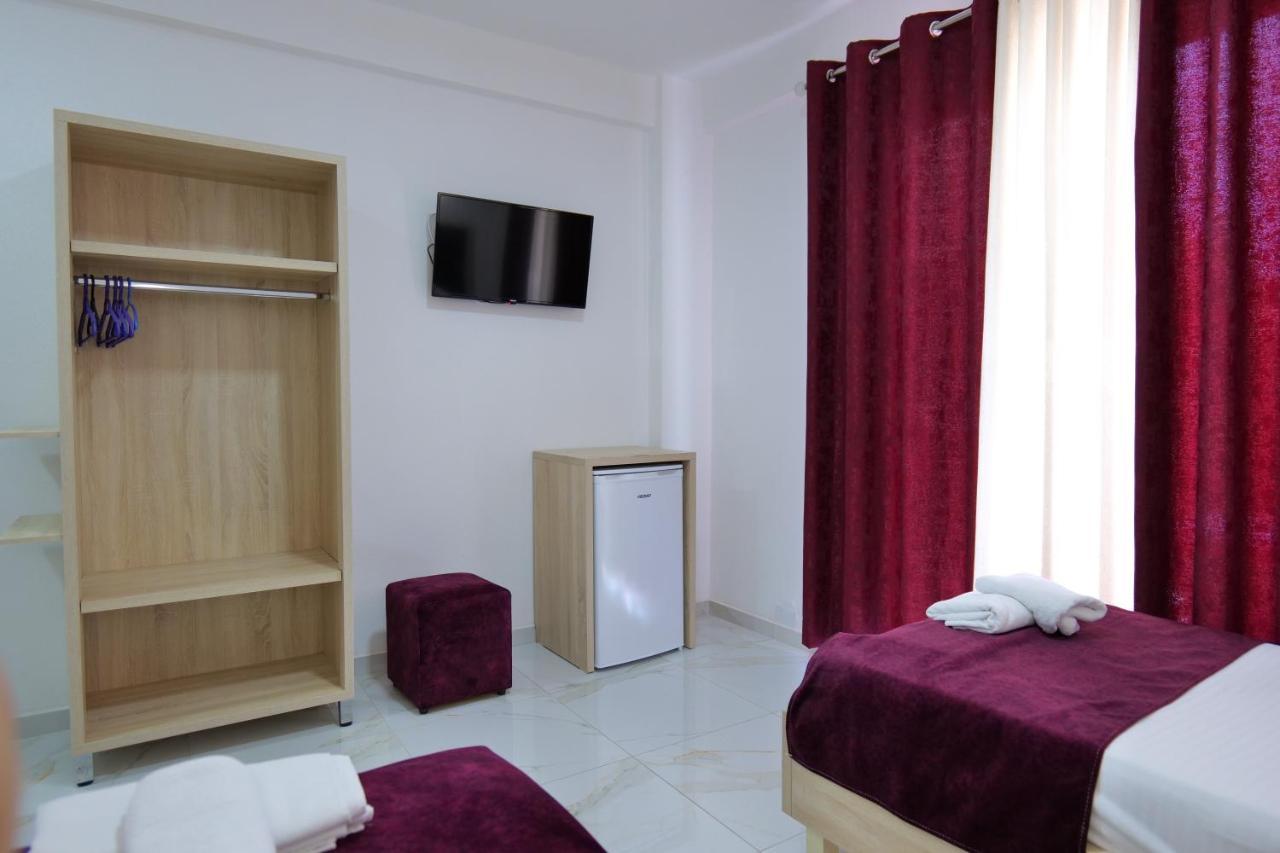 Hotel Solis Ksamil Extérieur photo