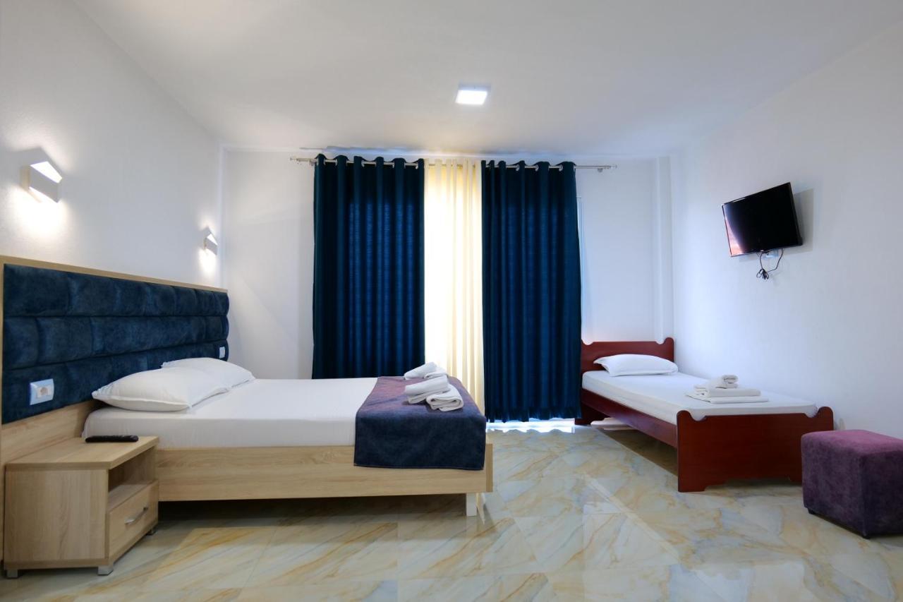 Hotel Solis Ksamil Extérieur photo