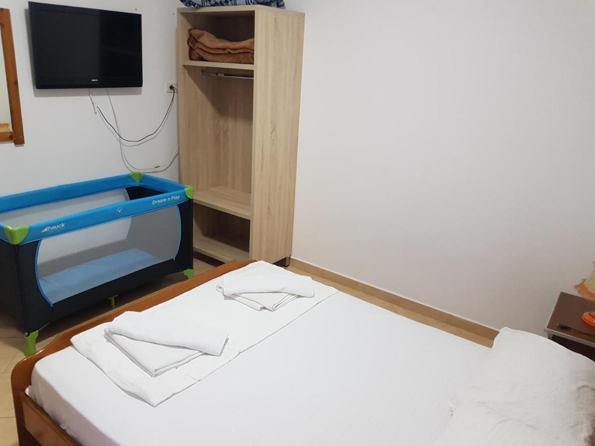 Hotel Solis Ksamil Extérieur photo