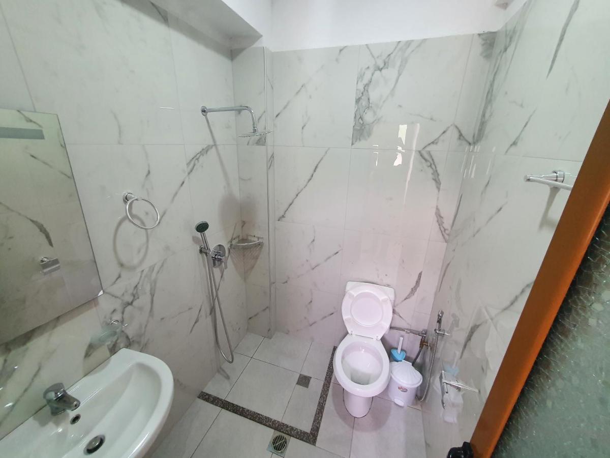 Hotel Solis Ksamil Extérieur photo